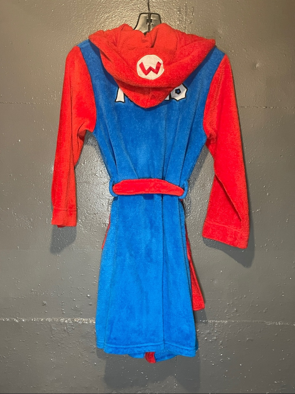 Nintendo Super Mario Hooded Robe - Red & Blue - Picture 2 of 11